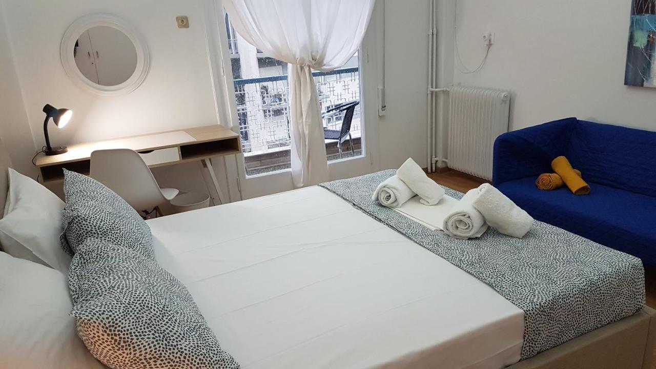 Apricot Apartment - Athens Center, 6 Bd, 2.5 Bath エクステリア 写真